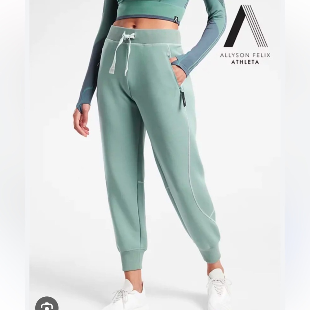 Athleta X Allyson Felix Jogger size XXS Petite